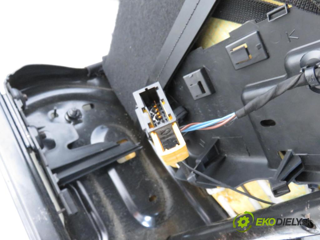 RENAULT MODUS / GRAND MODUS (F/JP0_) MINIVAN 2012 1461,00 Fotele, kanapy 1461,00 Sedadlo LP + PP