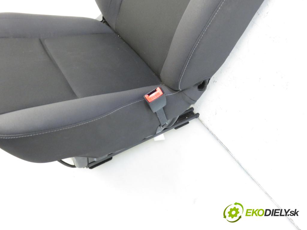 RENAULT MODUS / GRAND MODUS (F/JP0_) MINIVAN 2012 1461,00 Fotele, kanapy 1461,00 Sedadlo LP + PP