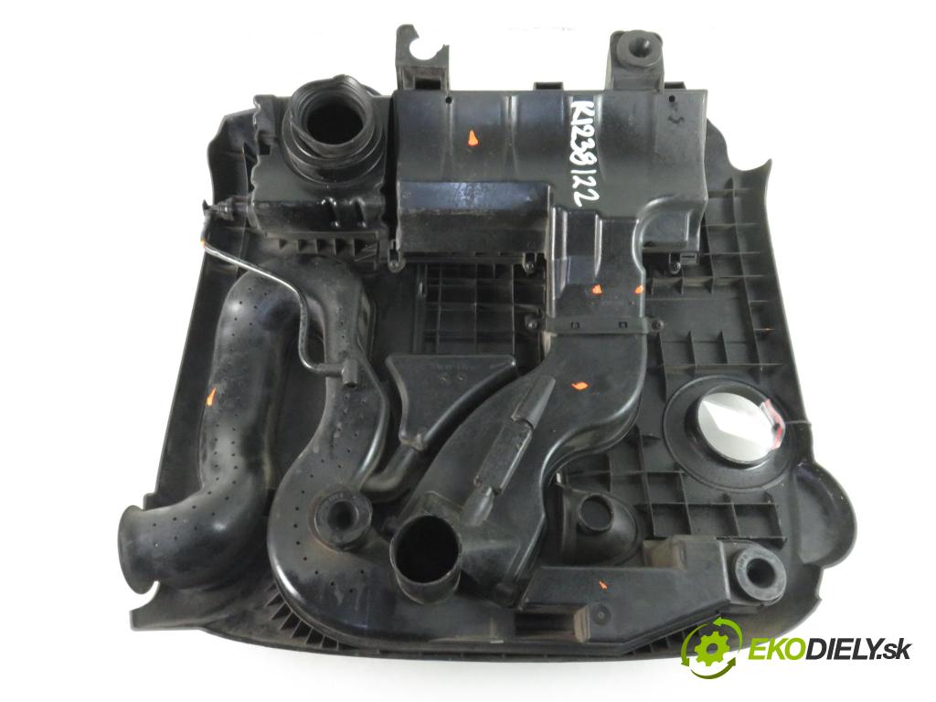 VW POLO (9N_) HB 2003 63,00 1.4 FSI - AXU 1390,00 kryt motora 03C129607E (Kryty motora)