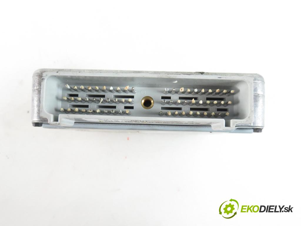 FORD FOCUS (DAW, DBW) HB 2001 1388,00 Sterowniki silnika 1388,00 Riadiaca jednotka Motor 1M5F12A650AC