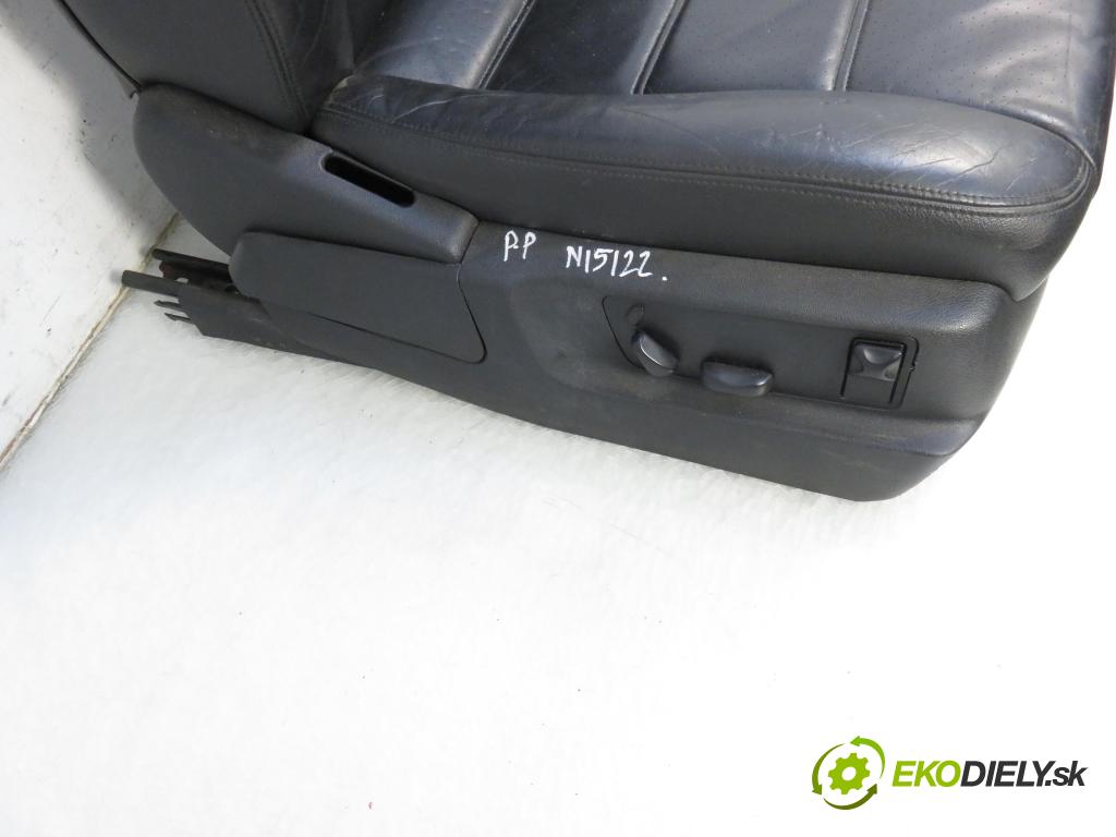 PORSCHE CAYENNE (9PA) SUV 2005 4511,00 Fotele, kanapy 4511,00 Sedadlá, sedačky