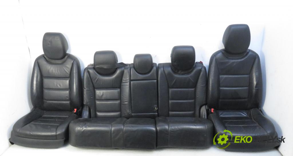 PORSCHE CAYENNE (9PA) SUV 2005 4511,00 Fotele, kanapy 4511,00 Sedadlá, sedačky