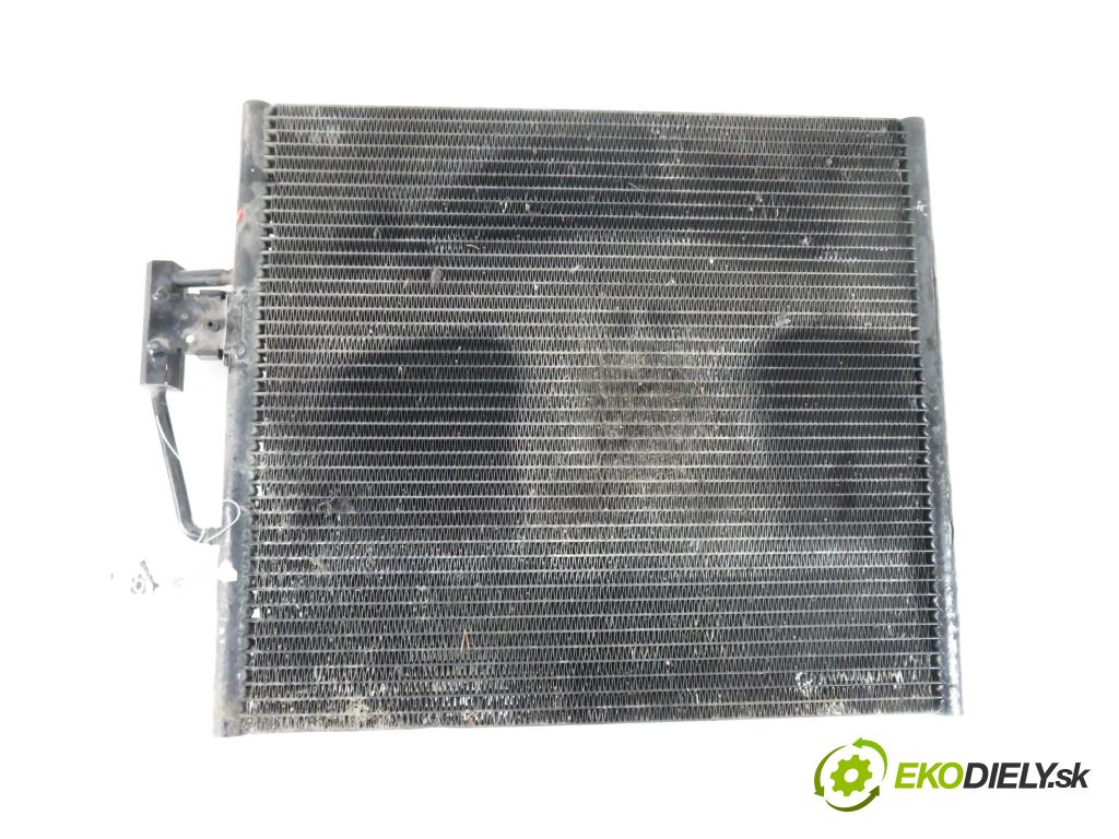 BMW 5 (E39) SEDAN 1999 1991,00 Chłodnice klimatyzacji (skraplacze) 1991,00 chladič klimatizácie  (Chladiče klimatizácie)