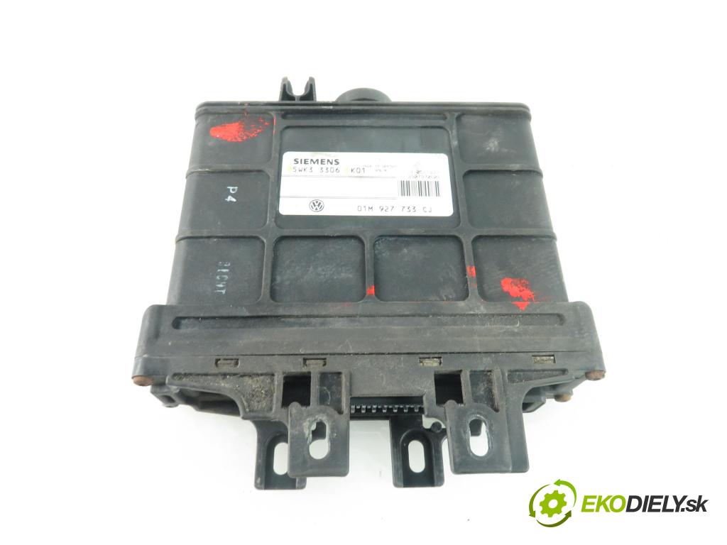 AUDI A3 (8L1) HB 1997 92,00 1.8 - AGN 1781,00 Riadiaca jednotka prevodovky 5WK33306