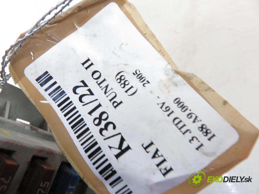 FIAT PUNTO (188_) HB 2005 1248,00 Skrzynki bezpieczników 1248,00 MODUL BSI 46835603