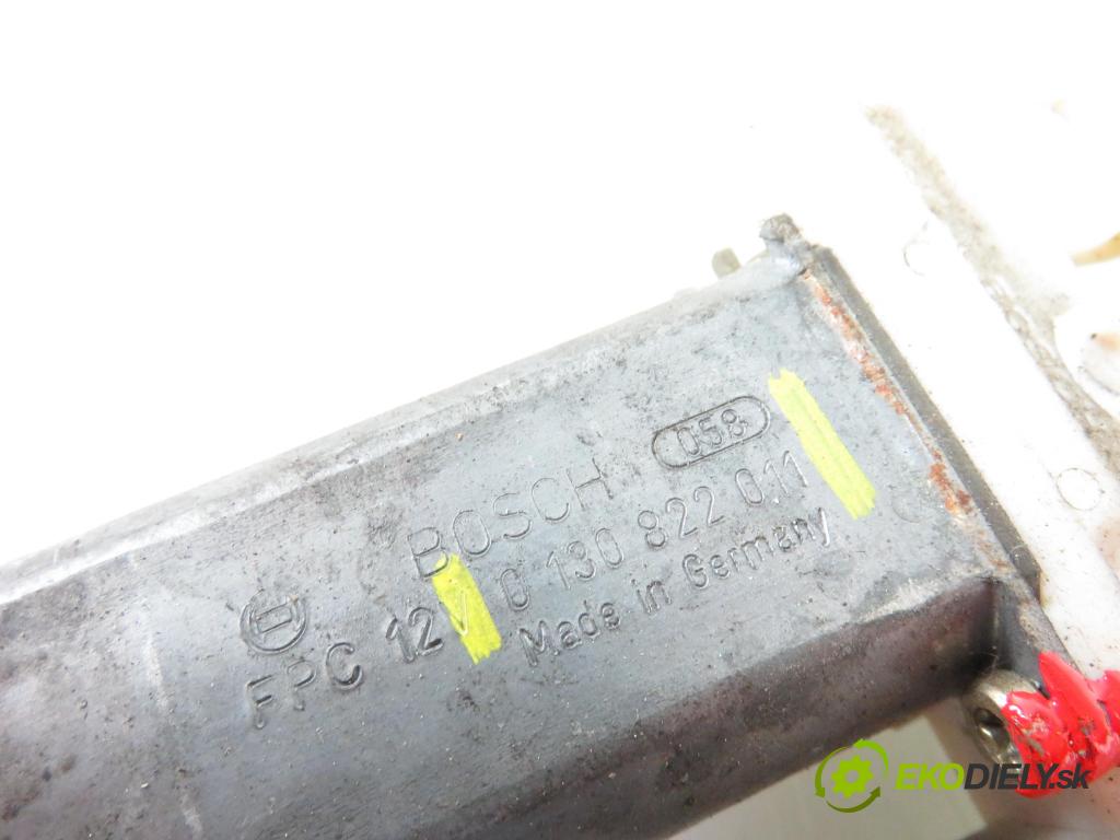 OPEL VECTRA C (Z02) LIFTBACK 2002 1796,00 Silniczki szyb 1796,00 Motorček sťahovania okien LP 9178987;0130822011