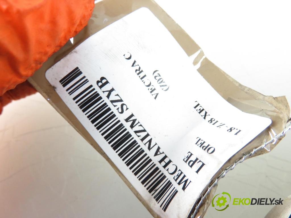 OPEL VECTRA C (Z02) LIFTBACK 2002 1796,00 Silniczki szyb 1796,00 Motorček sťahovania okien LP 9178987;0130822011