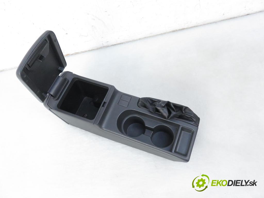 SUBARU IMPREZA liftback (GR, GH, G3) HB 2010 1498,00 Fotele, kanapy 1498,00 Sedadlá, sedačky