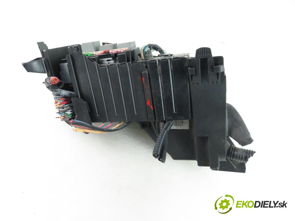 FORD S-MAX (WA6) MINIVAN 2007 1753,00 Skrzynki bezpieczników 1753,00 skříňka POJISTKY: 6G9T14A067AB