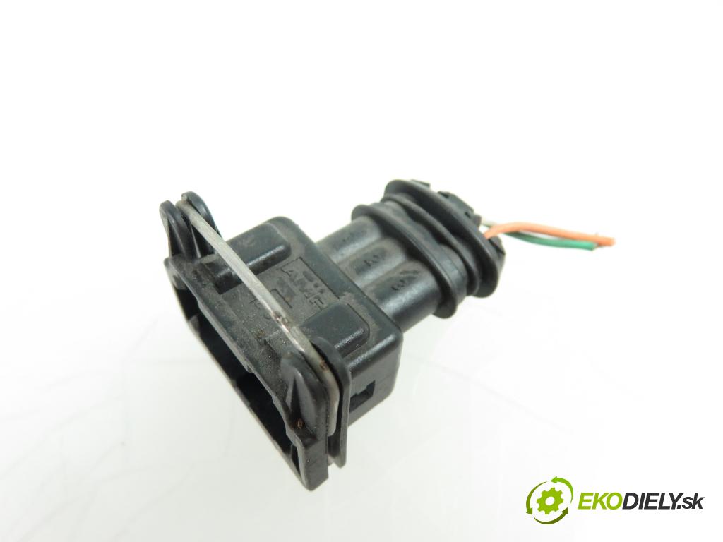 RENAULT SCENIC I (JA0/1_) MINIVAN 2001 1870,00 Czujniki uderzenia 1870,00 Snímač nárazu 0265005140 (Snímače nárazu)