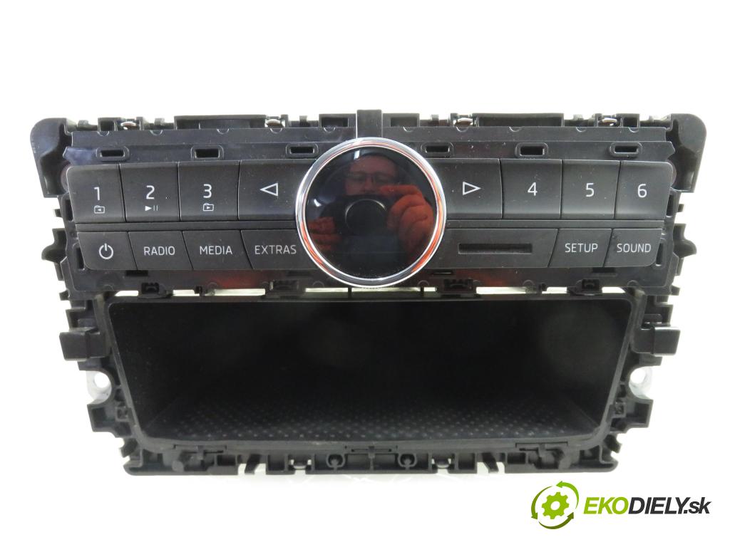 SKODA RAPID (NH3) LIFTBACK 2015 1598,00 Radioodtwarzacze 1598,00 RADIO 5JA035872