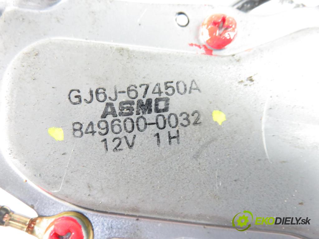 MAZDA 6 Hatchback (GG) LIFTBACK 2006 1998,00 Silniki wycieraczek 1998,00 Motorček stierače ZADNÉ: 8496000032;GJ6J67450A