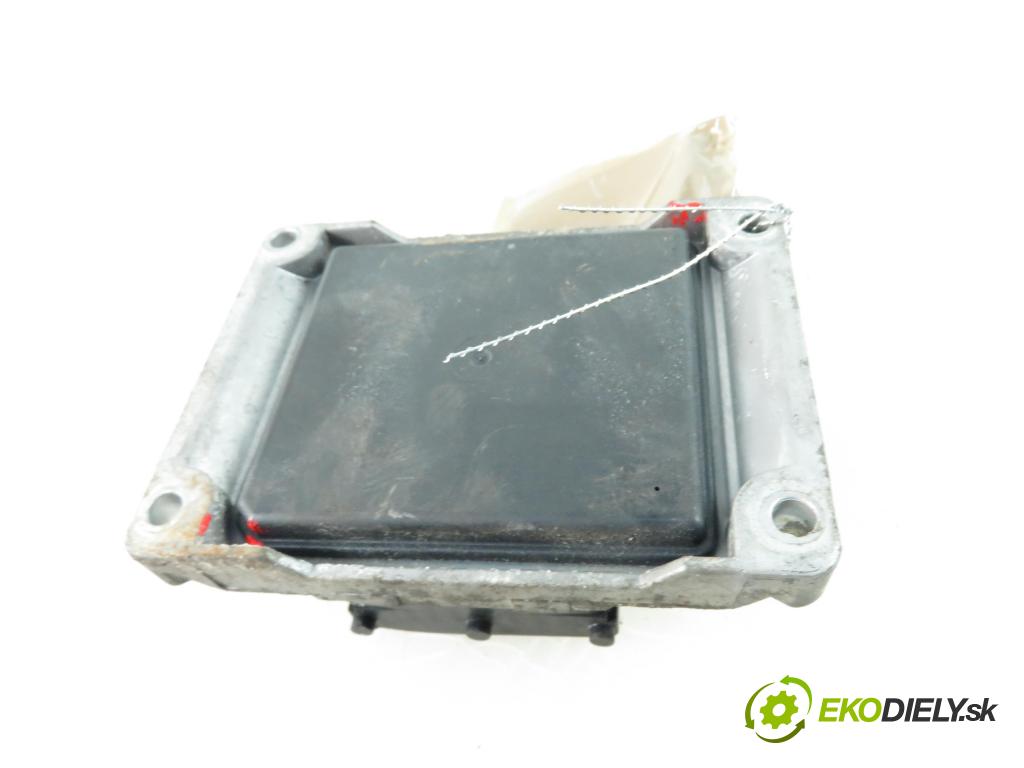 FIAT PUNTO (188_) HB 2002 1242,00 Sterowniki silnika 1242,00 Riadiaca jednotka Motor 0261207901