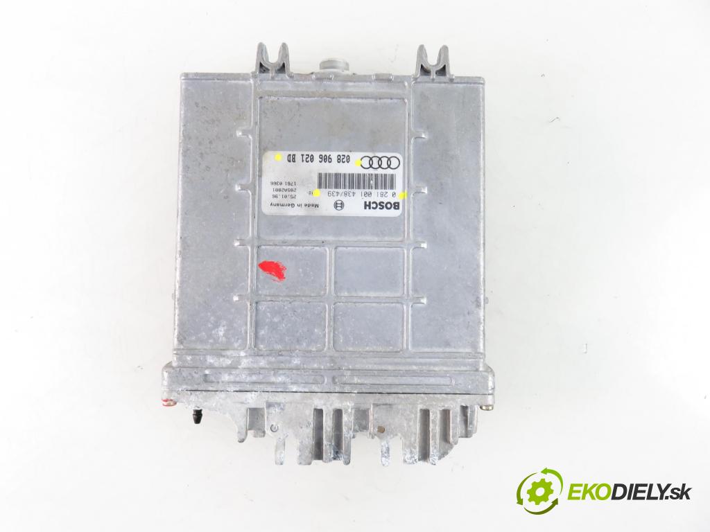AUDI A4 (8D2, B5) SEDAN 1996 1896,00 Sterowniki silnika 1896,00 Riadiaca jednotka Motor 028906021BD;0281001438;0281001439