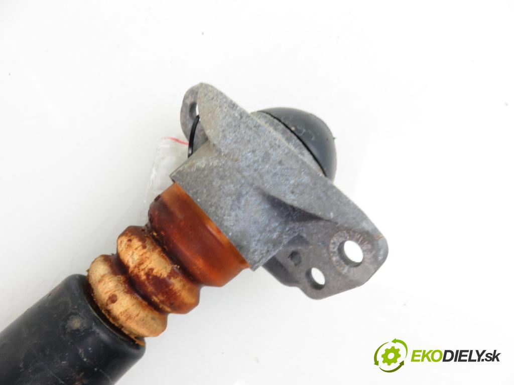 VW CC (358) SEDAN 2015 110,00 1.4 TSI 150 - CZDA 1395,00 Tlmič pravé zadné