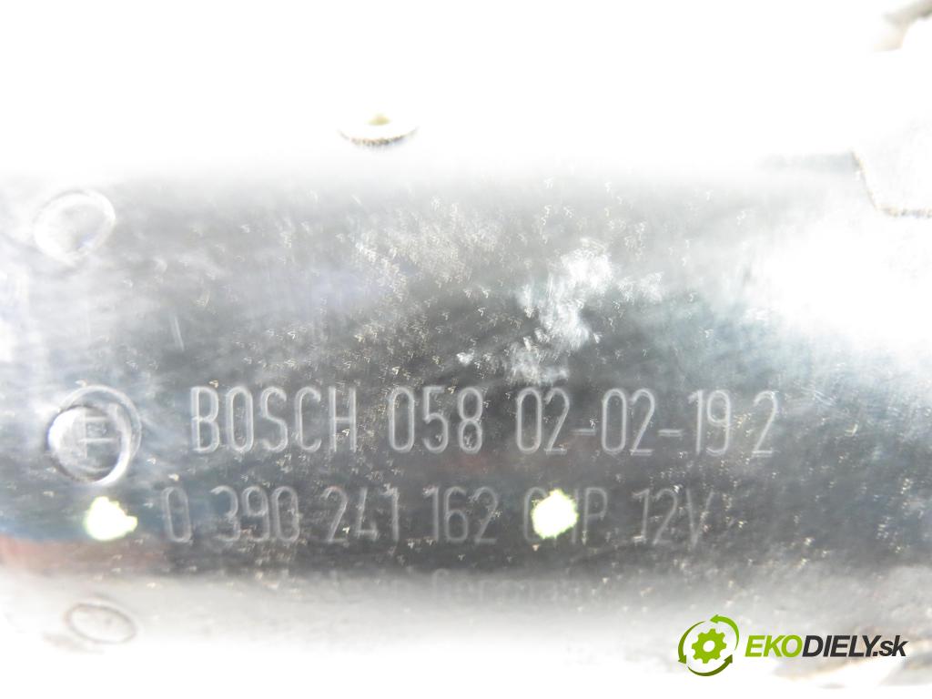 MITSUBISHI SPACE STAR nadwozie wielkoprzestrzenne (MPV) (DG_A) MINIVAN 1999 1870,00 Silniki wycieraczek 1870,00 Motorček stieračov predný 0390241162