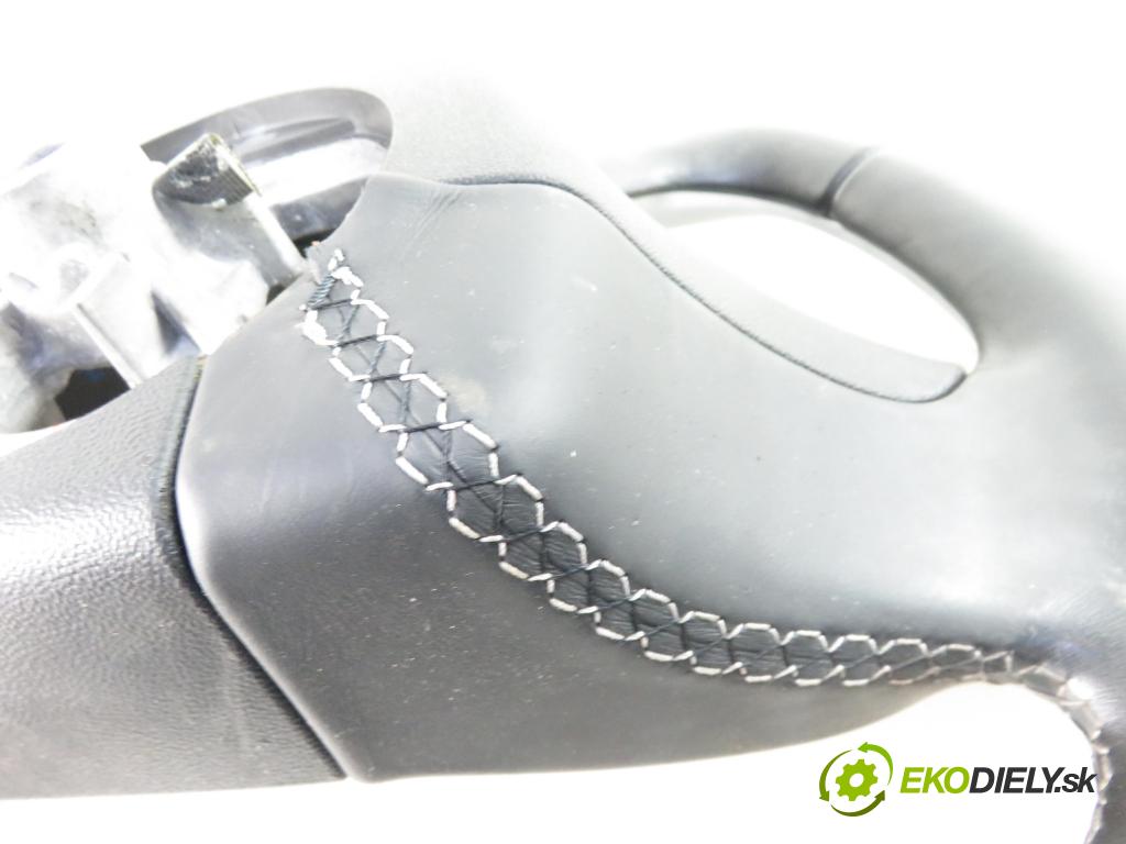 CITROEN DS5 HB 2012 1997,00 Kierownice 1997,00 Volant 98002842ZQ (Volanty)