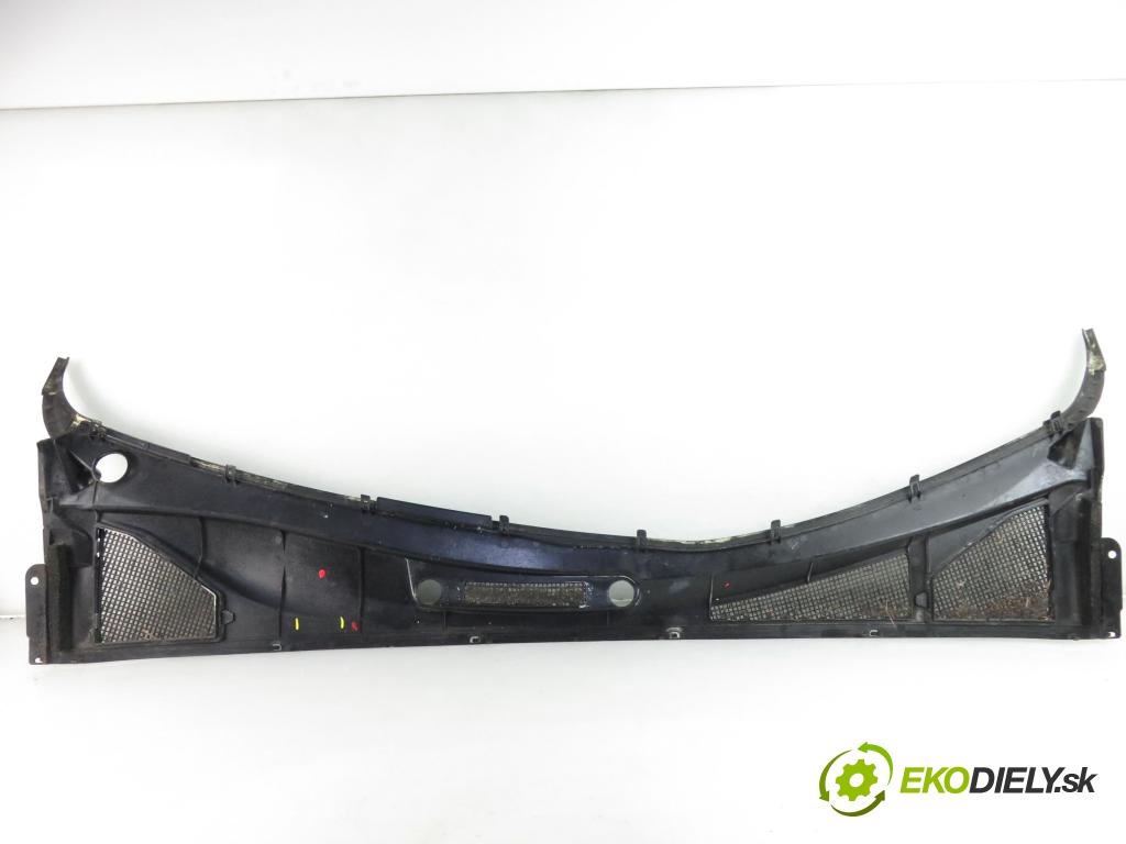 LEXUS RX (_U3_) SUV 2005 2995,00 Podszybia 2995,00 Torpédo, plast pod čelné okno 5570848040 (Torpéda)