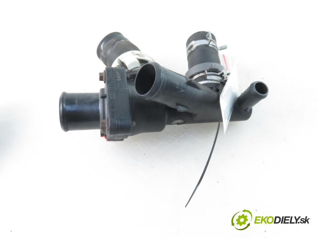 MAZDA MPV II (LW) MINIVAN 2006 2967,00 Obudowy termostatów 2967,00 obal termostatu 2M2E8A587CD;YL8E8K528AE (Termostaty)