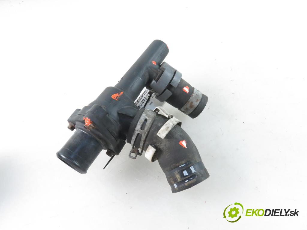 MAZDA MPV II (LW) MINIVAN 2006 2967,00 Obudowy termostatów 2967,00 obal termostatu 2M2E8A587CD;YL8E8K528AE (Termostaty)