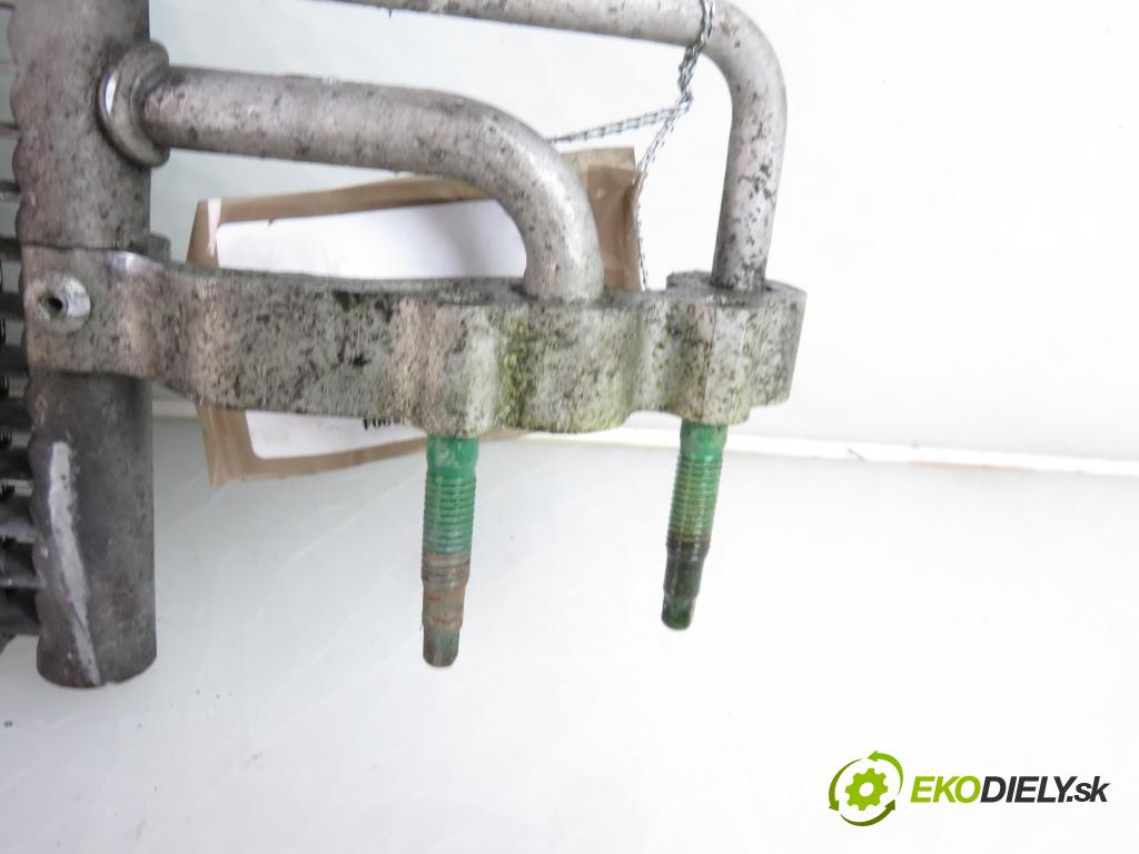 FORD FOCUS C-MAX (DM2) MINIVAN 2004 1560,00 Chłodnice klimatyzacji (skraplacze) 1560,00 chladič klimatizácie 3M5H19710CA (Chladiče klimatizácie)