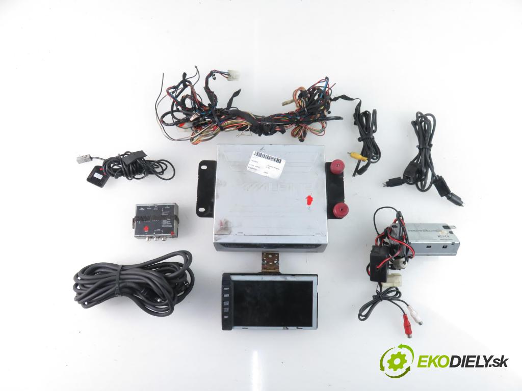 MAZDA 6 Station Wagon (GY) KOMBI 2004 1998,00 Nawigacje GPS fabryczne 1998,00 čítač navigácie NVEN077PS;TME580 (Ostatné)