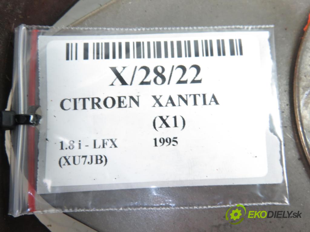 CITROEN XANTIA (X1) LIFTBACK 1995 1761,00 Koła dwumasowe i zamachowe 1761,00 Koleso zotrvačníkové