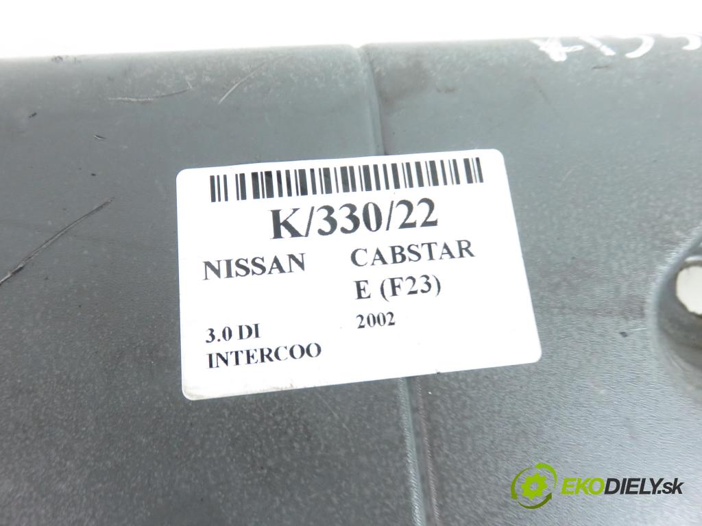 NISSAN CABSTAR E (TL_, VL_) KABINA/PLATFORMA 2002 2953,00 Listwy, nakładki 2953,00 lišta BLATNÍK LP
