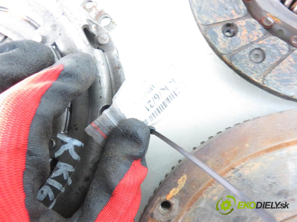 SEAT IBIZA II (6K1) HB 1999 1598,00 Koła dwumasowe i zamachowe 1598,00 Koleso zotrvačník 3082259131;1862402031;032105270