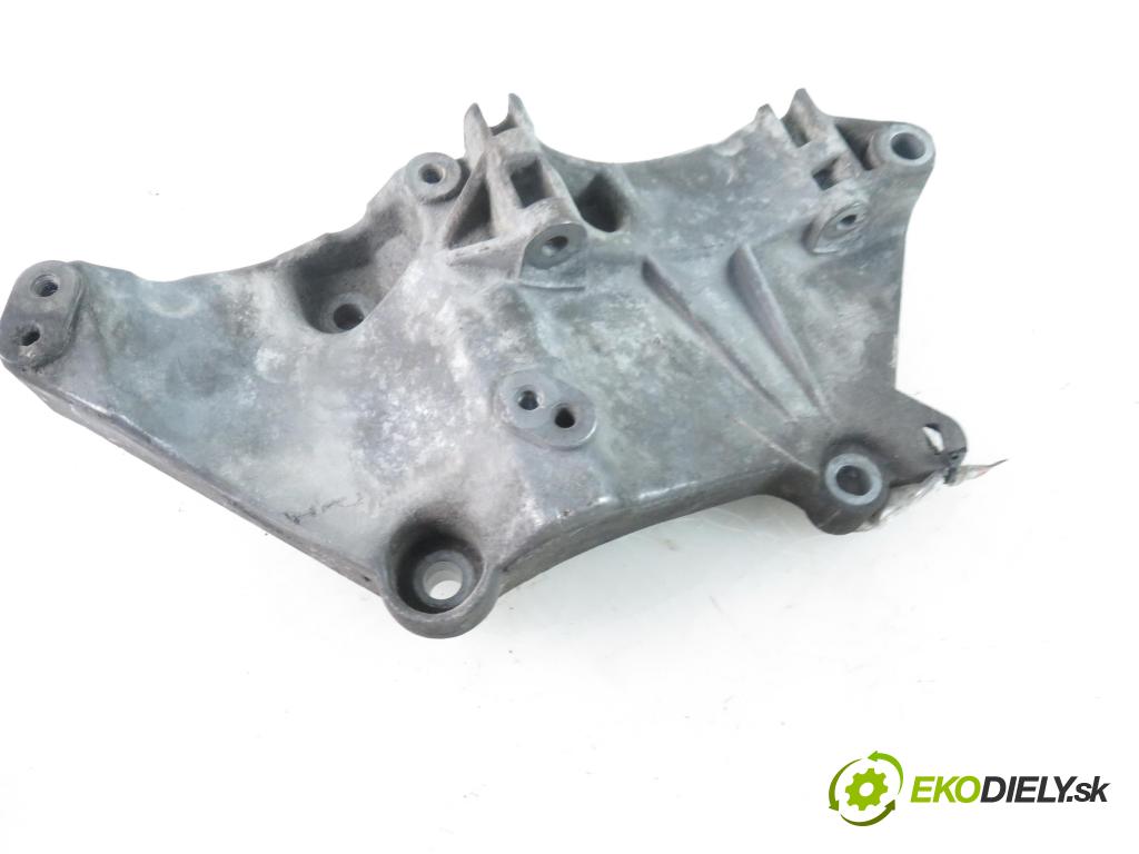 RENAULT SCENIC II (JM0/1_) MINIVAN 2003 88,00 1.9 dCi 120 - F9Q 812 1870,00 Uchytenie alternátora 8200100148