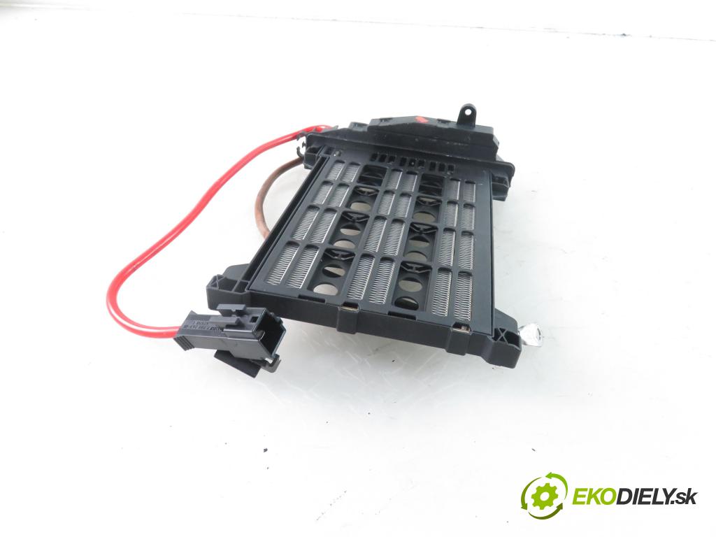 BMW 2 Active Tourer (F45) MINIVAN 2015 1995,00 Nagrzewnice 1995,00 Výhrevné teleso, radiátor kúrenia elektrická 935092400;710260830400 (Radiátory kúrenia)
