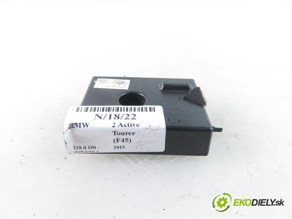 BMW 2 Active Tourer (F45) MINIVAN 2015 1995,00 Wzmacniacze 1995,00 Zosilňovač Antenní: BU923091104 (Zosilňovače)