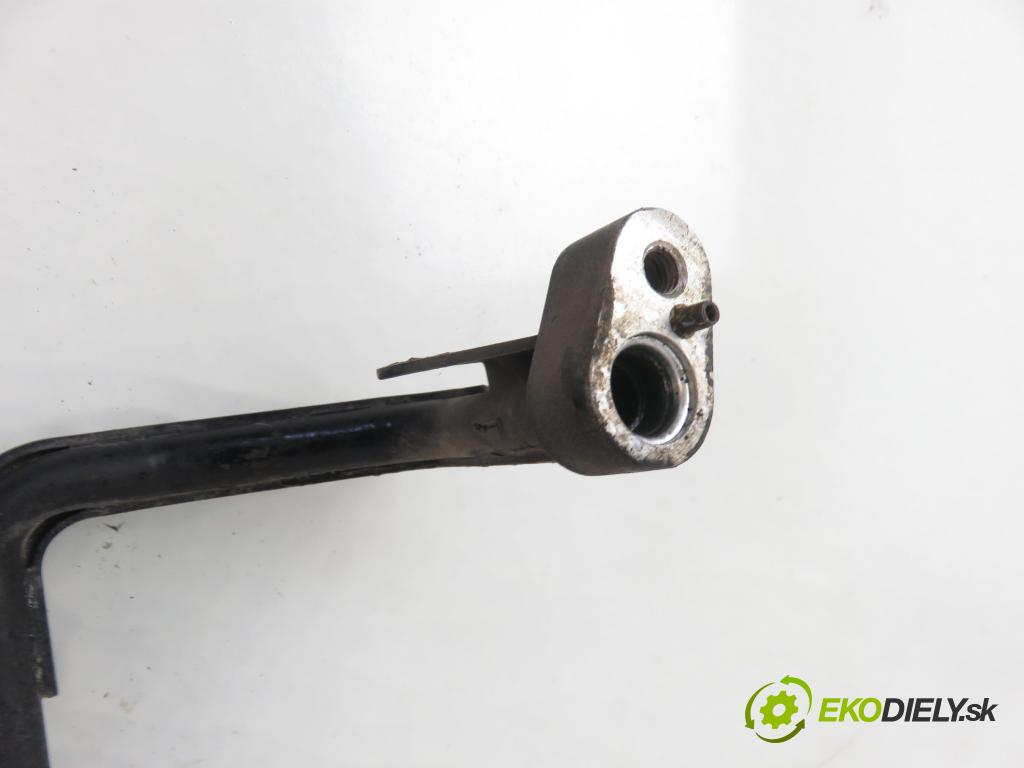 AUDI TT (8N3) COUPE 2000 132,00 1.8 T quattro - AJQ 1781,00 chladič klimatizácie 1J0820411D (Chladiče klimatizácie)