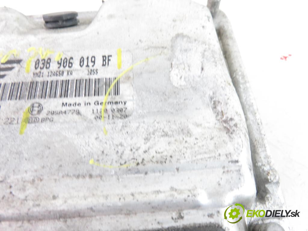 FORD GALAXY (WGR) MINIVAN 2001 1896,00 Sterowniki silnika 1896,00 Riadiaca jednotka Motor 038906019BF;0281010221