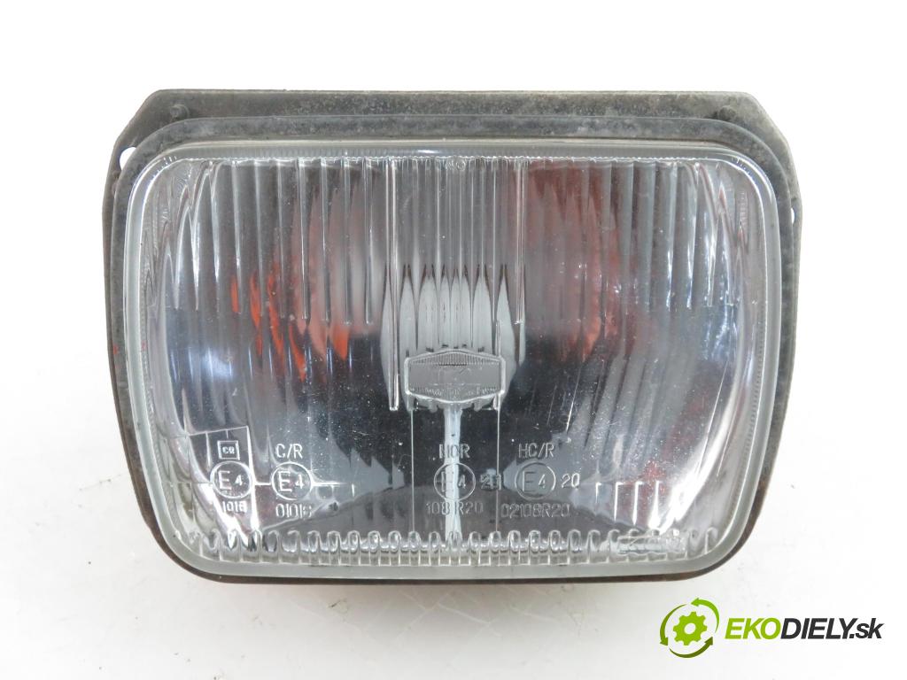 DAIHATSU FEROZA Hard Top (F300) TERENOWY 1993 1590,00 Lampy przednie 1590,00 Svetlo LP 