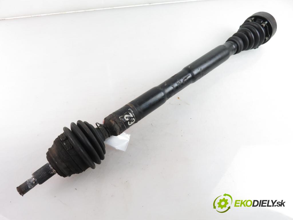 AUDI A3 (8L1) HB 2002 92,00 1.8 - APG 1781,00 Poloos PP