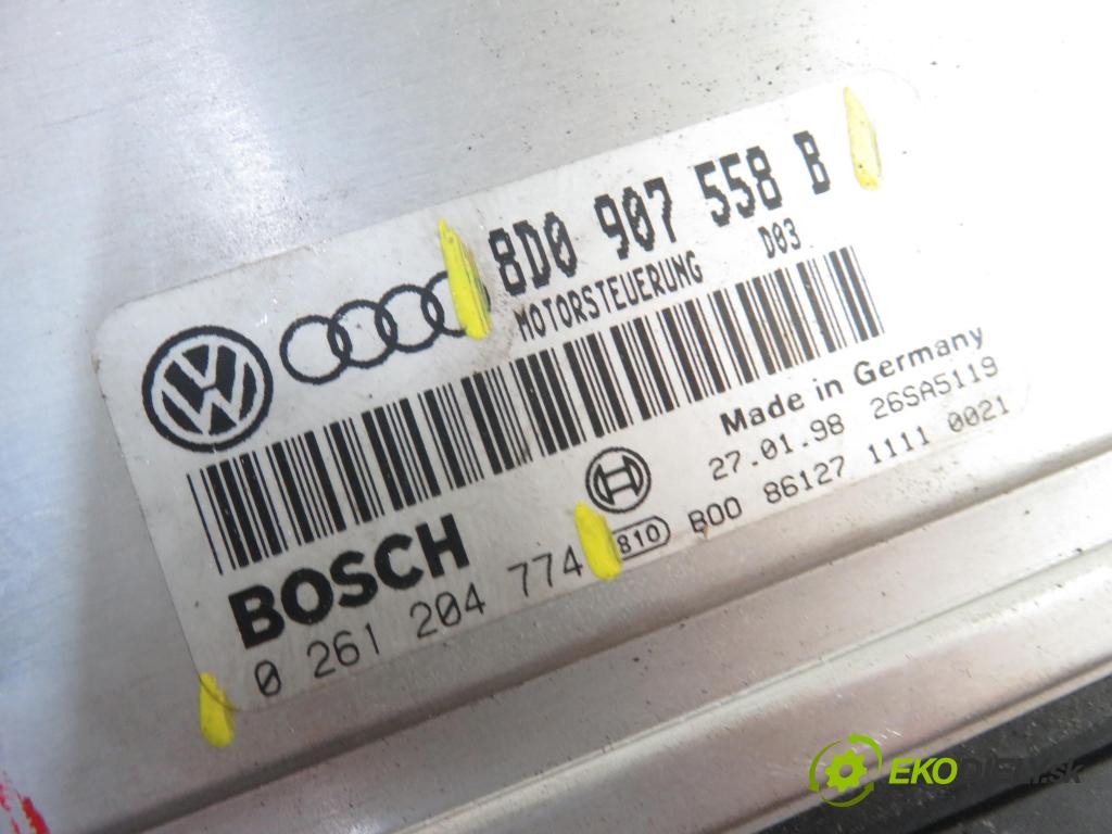 AUDI A4 (8D2, B5) SEDAN 1998 1781,00 Sterowniki silnika 1781,00 Riadiaca jednotka Motor 8D0907558B;0261204774