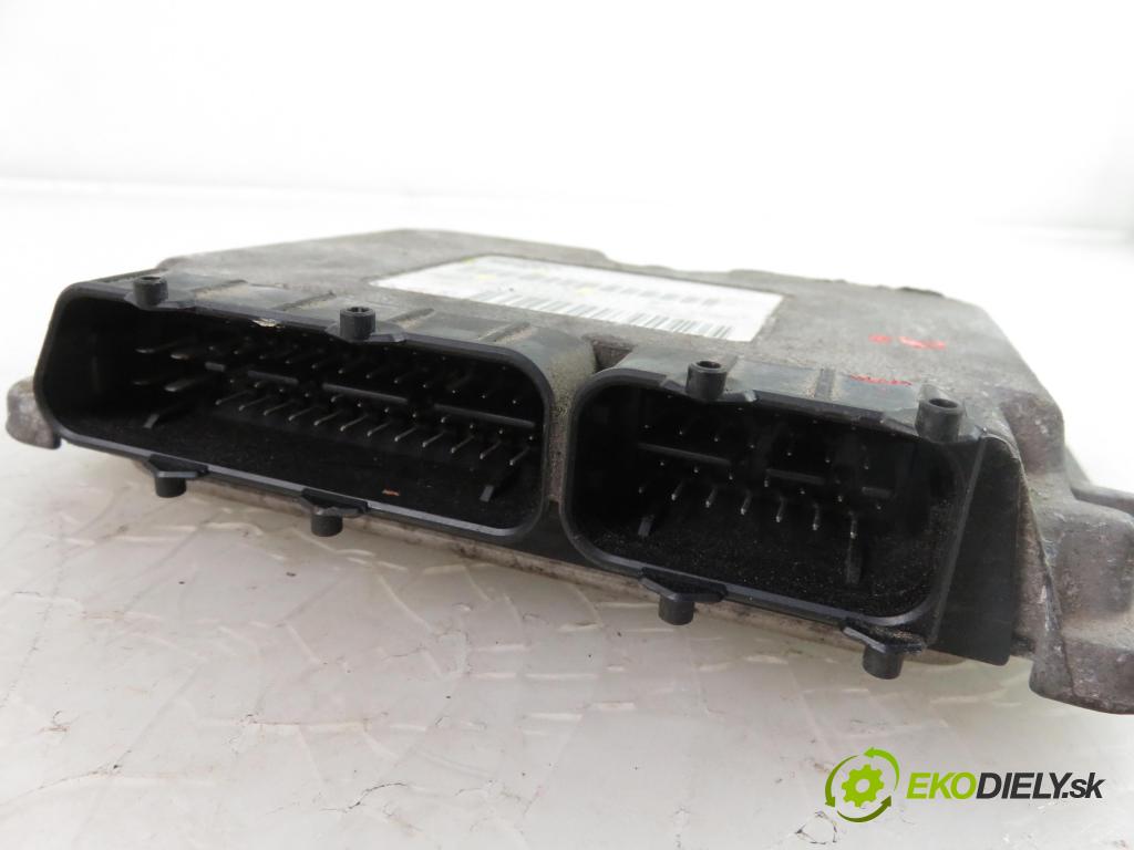 FIAT SEICENTO / 600 (187_) HB 2002 1108,00 Sterowniki silnika 1108,00 Riadiaca jednotka Motor 73501877;IAW4AFM7