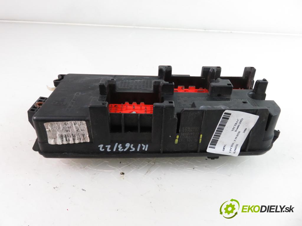OPEL VECTRA C Kombi (Z02) KOMBI 2006 1910,00 Skrzynki bezpieczników 1910,00 MODUL BSI 13205792; 519171003
