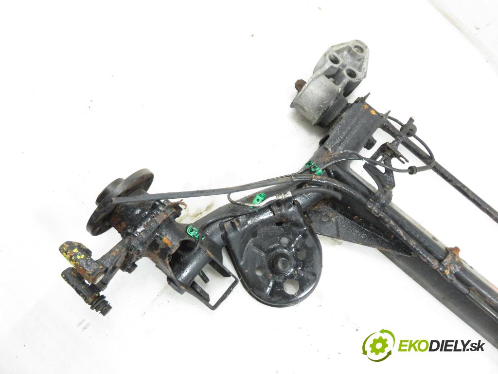 AUDI A6 (4B2, C5) SEDAN 2003 96,00 1.9 TDI PD 130 - AVF 1896,00 výztuha zadní část ABS