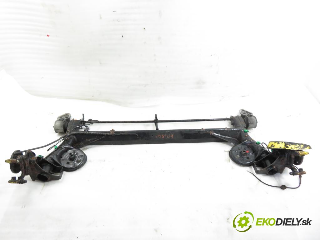 AUDI A6 (4B2, C5) SEDAN 2003 96,00 1.9 TDI PD 130 - AVF 1896,00 výztuha zadní část ABS