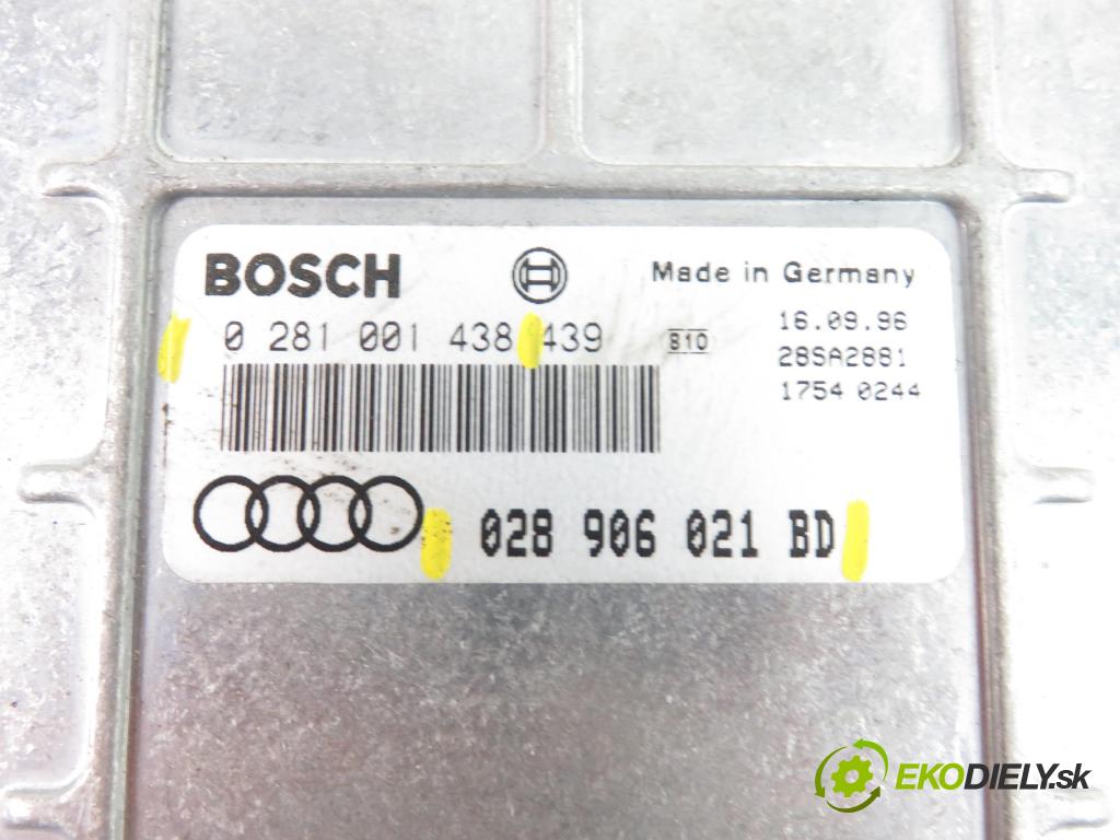 AUDI A4 (8D2, B5) SEDAN 1996 1896,00 Sterowniki silnika 1896,00 Riadiaca jednotka Motor 0281001438;028906021BD
