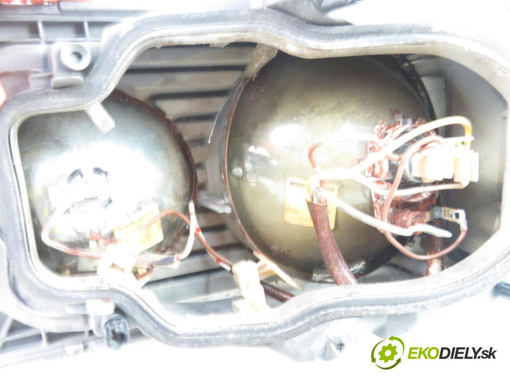 MERCEDES-BENZ 123 sedan (W123) SEDAN 1983 2998,00 Lampy przednie 2998,00 Svetlo PP 1305235023; 0301855102