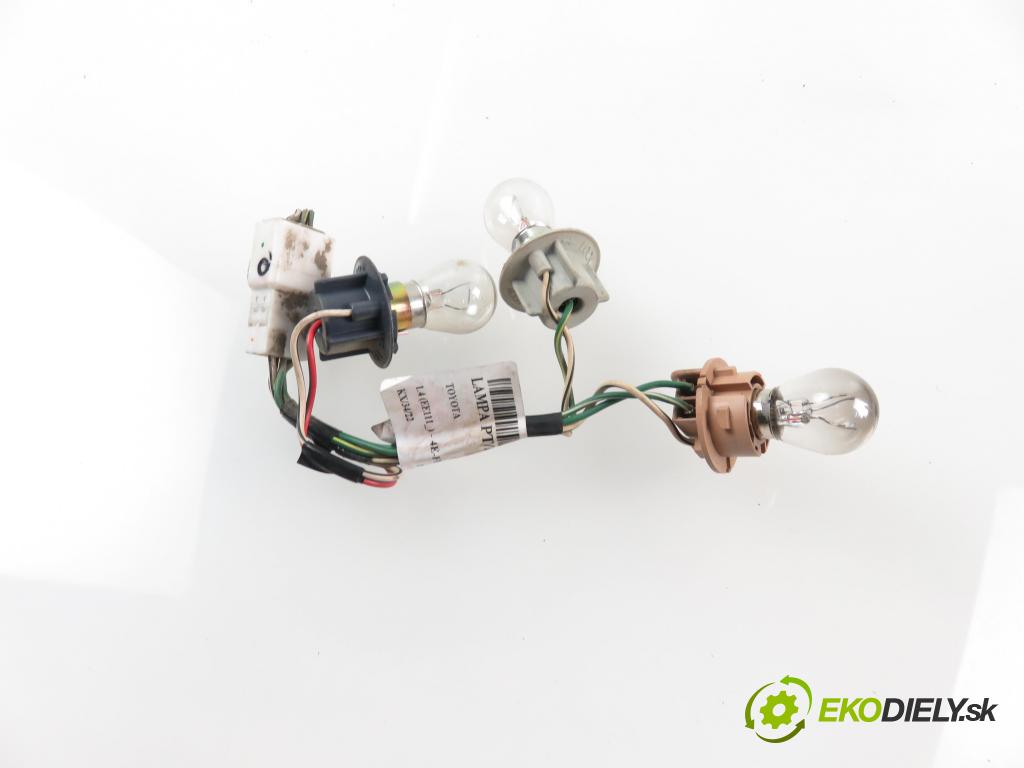 TOYOTA COROLLA Compact (_E11_) HB 1998 1332,00 Pozostałe 1332,00 vložka pravy ZADNÉ: