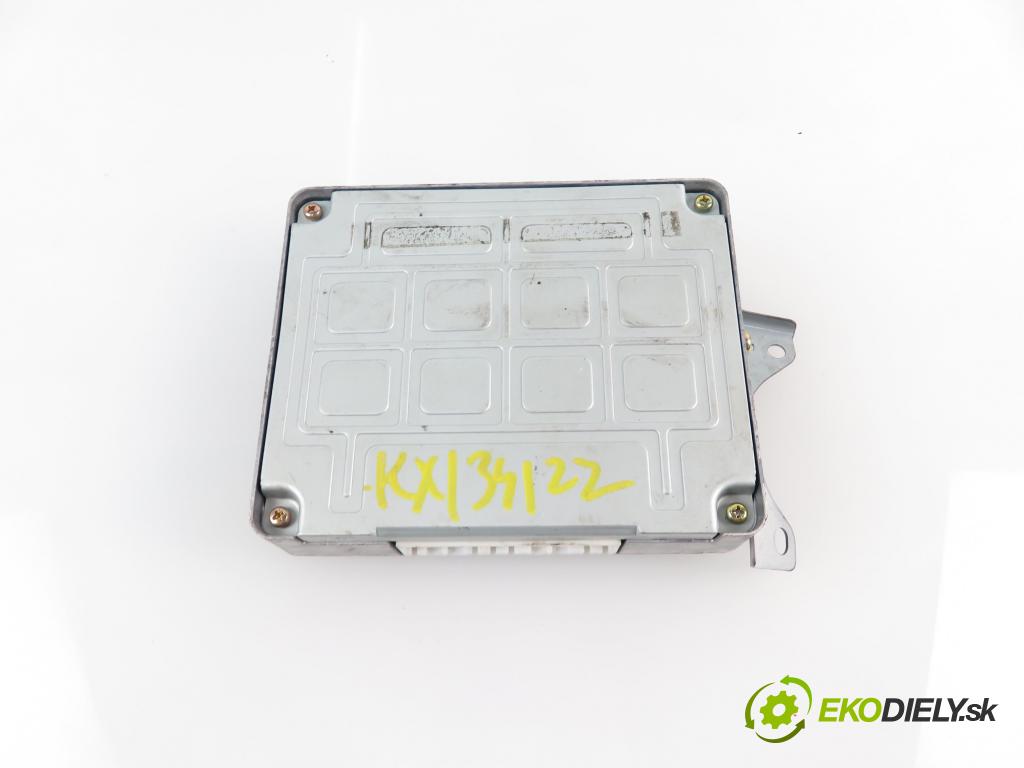 TOYOTA COROLLA Compact (_E11_) HB 1998 63,00 1.4 16V 86 - 4E-FE 1332,00 Riadiaca jednotka Motor 896611A760 ; 2110005200