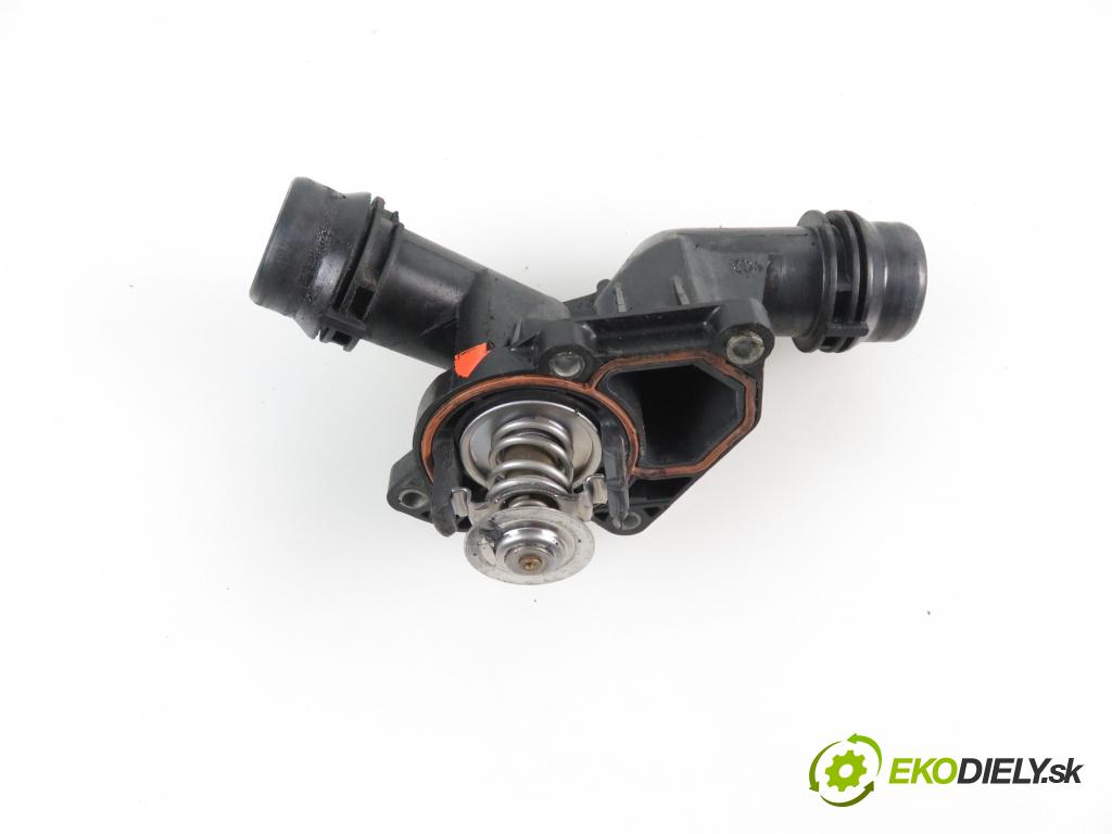 BMW 5 (E39) SEDAN 2001 1951,00 Obudowy termostatów 1951,00 obal termostatu  (Termostaty)