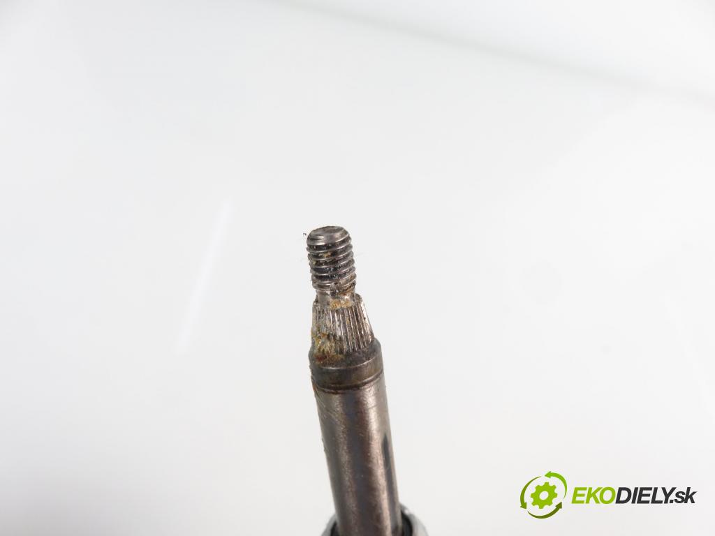 KIA RIO III (UB) HB 2013 63,00 1.25 CVVT 86 - G4LA 1248,00 Motorček stierače zadné 987001W000