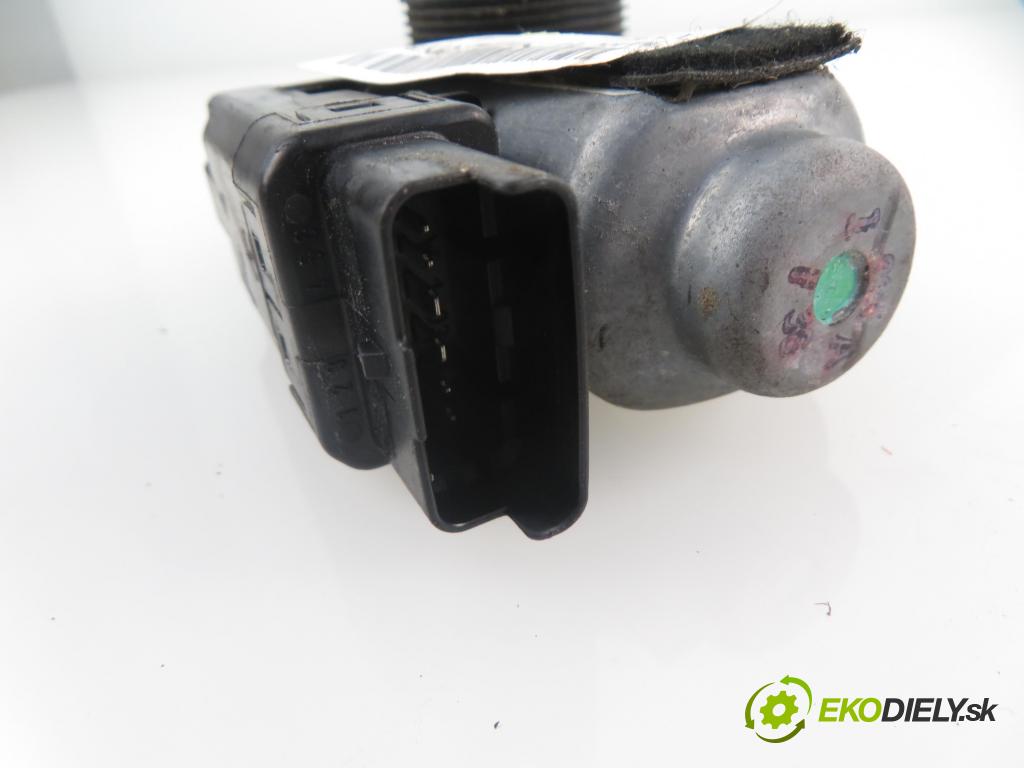 RENAULT MEGANE II (BM0/1_, CM0/1_) HB 2004 1461,00 Silniczki szyb 1461,00 motorek sťahovaní oken LT