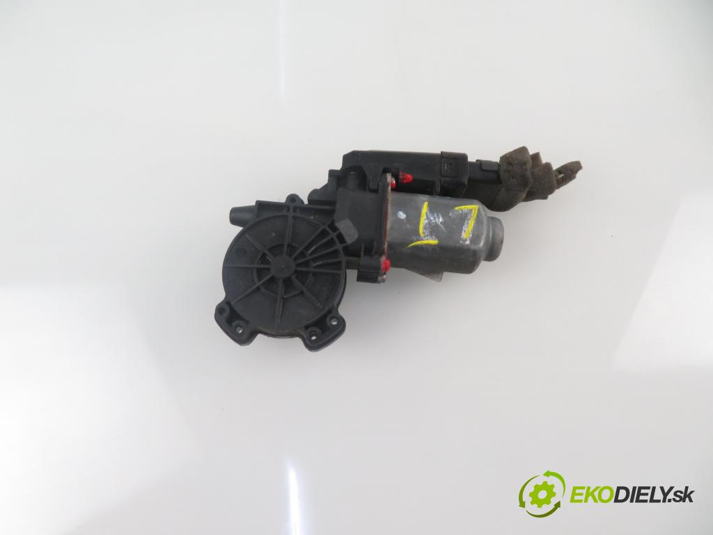 RENAULT MEGANE II (BM0/1_, CM0/1_) HB 2004 1461,00 Silniczki szyb 1461,00 motorek sťahovaní oken LT