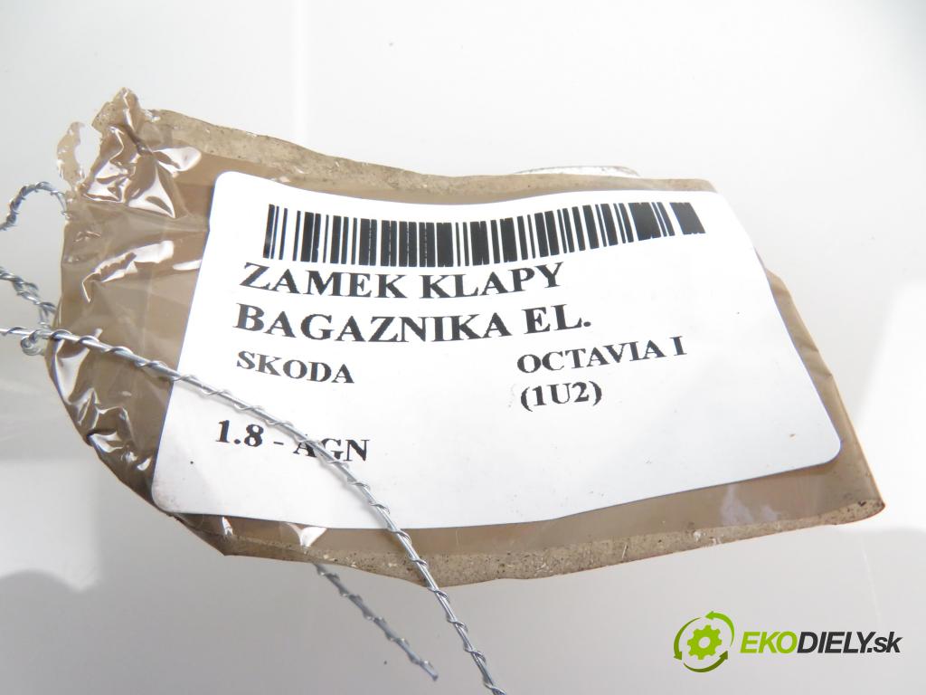 SKODA OCTAVIA I (1U2) LIFTBACK 1998 1781,00 Zamki 1781,00 zámok dveří kufr EL. 1u6827501